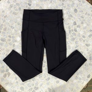 Lululemon Invigorate Tights 23”